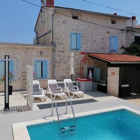 Holiday Home Peruski Exterior photo