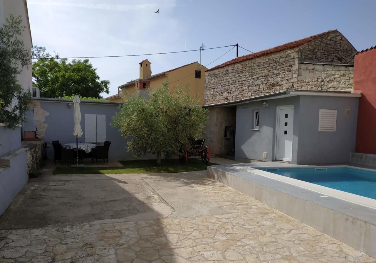 Holiday Home Peruski Exterior photo